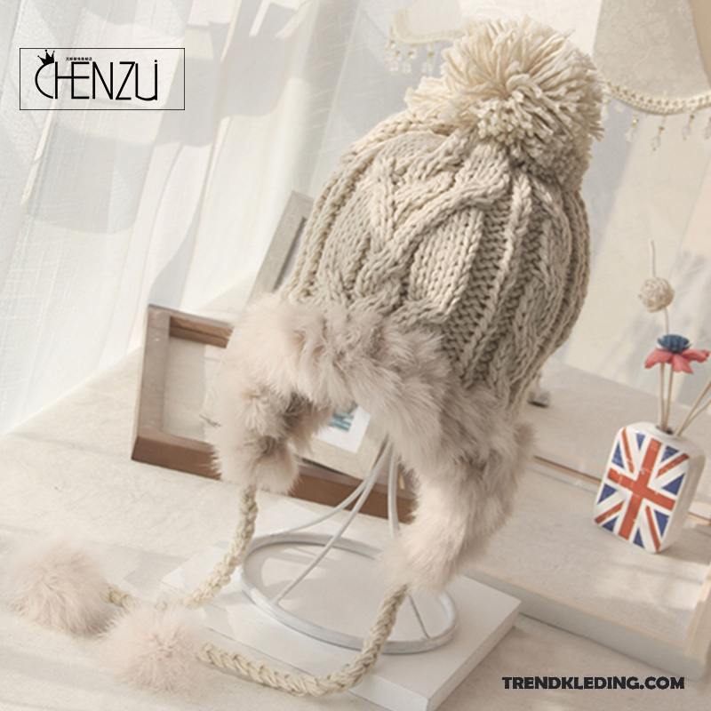 Hoed Dames Herfst Pluche Winter Verdikken Schattig Pompom Zwart